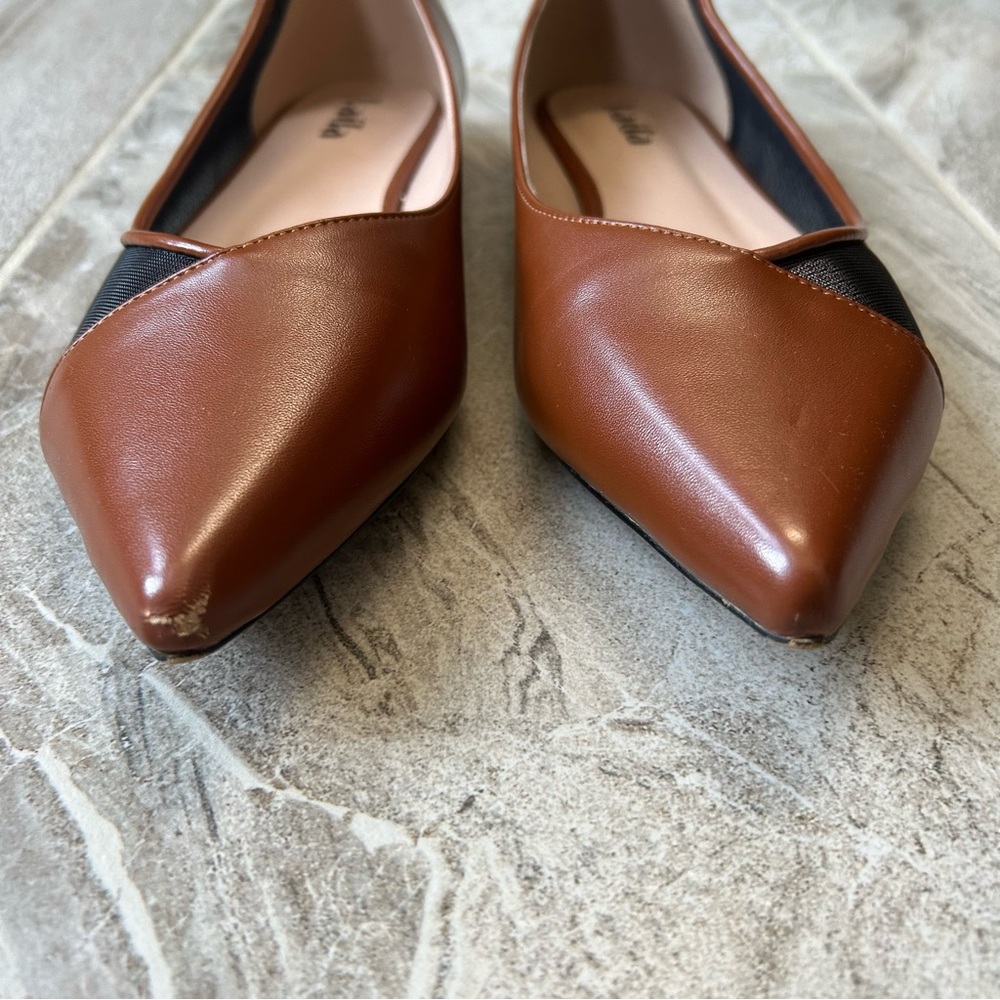 Vaila Linda Flats in Brown, Size 11 - Picture 9 of 12